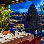 Carus Cappadocia ホテル ギョレメ