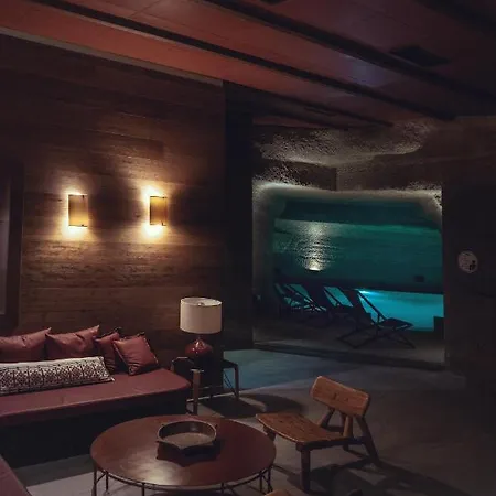 Carus Cappadocia ギョレメ