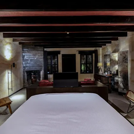 Carus Cappadocia ホテル ギョレメ