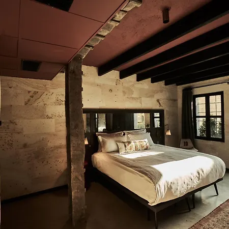 ホテル Carus Cappadocia