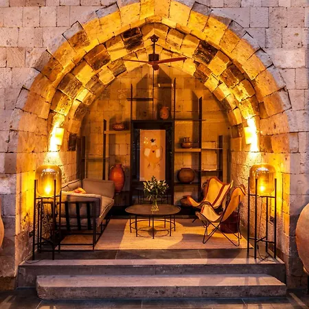 Carus Cappadocia גורמה
