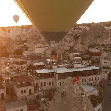 ホテル Carus Cappadocia ギョレメ