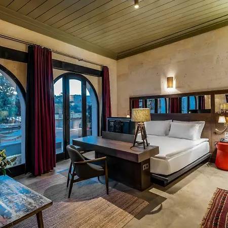 Carus Cappadocia ホテル 3*