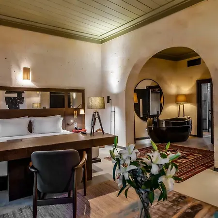 Carus Cappadocia ギョレメ