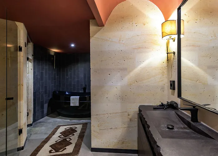 Carus Cappadocia ギョレメ